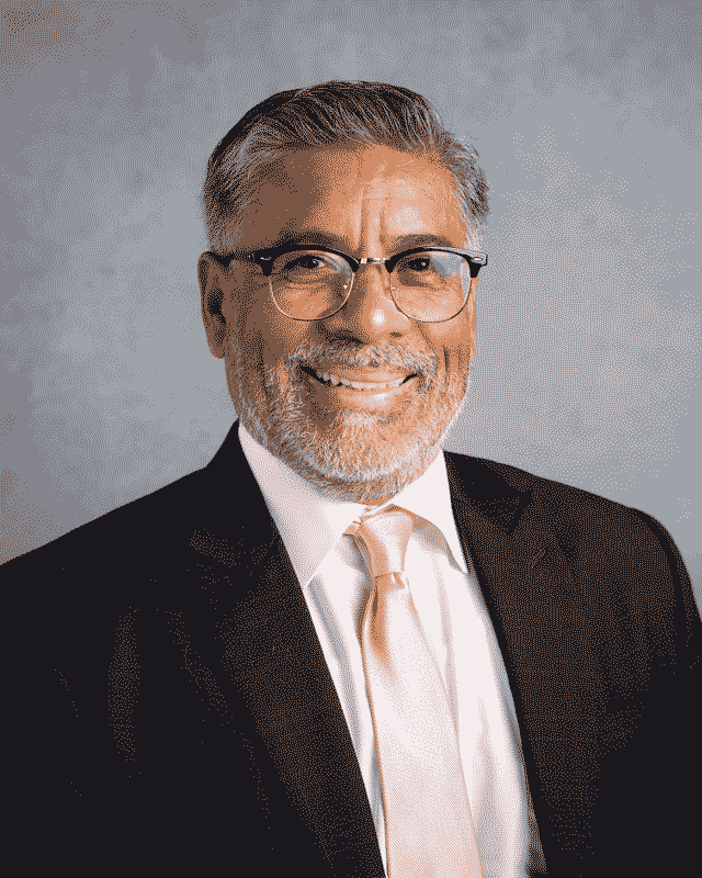 Dr. Magdaleno Manzanarez